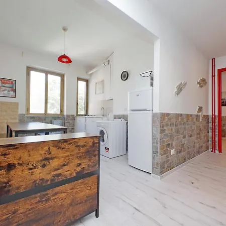 Lucky Domus Appio-2